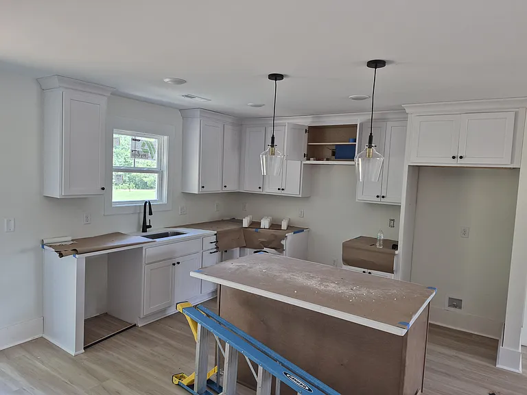 2360 Malmo Loop Rd NE — Photo 2