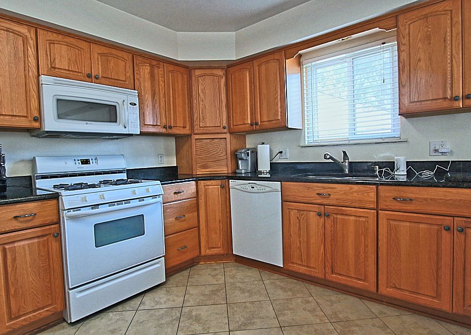 2nd image of 8548 Independence Dr