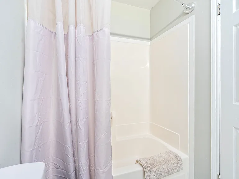 1016B Stonegate Dr — Photo 10
