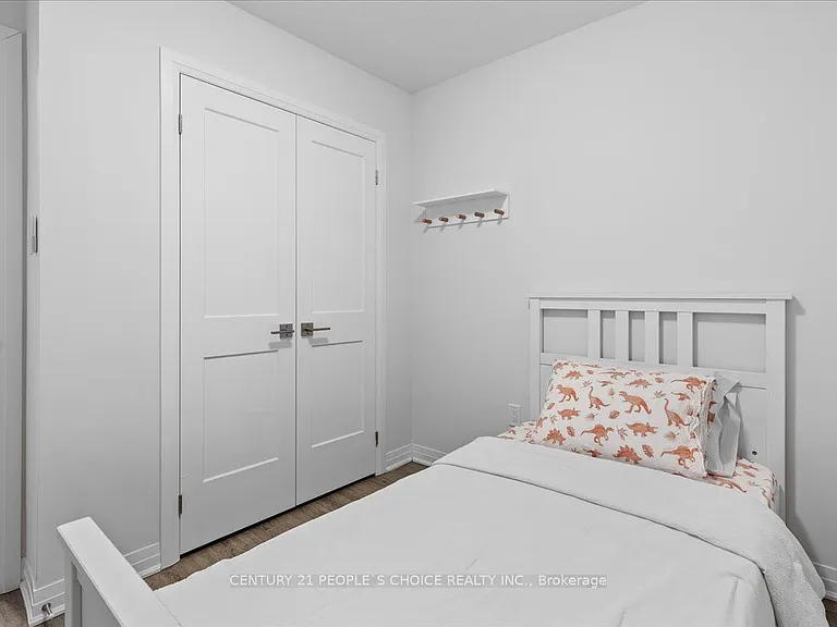51 Sparrow Ave #56 — Photo 24