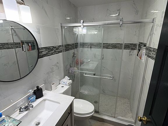 5th image of 2216 18th St E