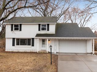 8774 Indahl Ave S, Cottage Grove, MN 55016