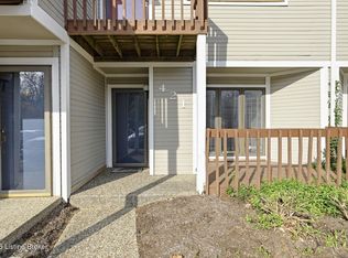 421 Ledgeview Park Dr, Louisville, KY