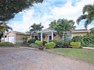 5923 48th Ave N, Kenneth City, FL 33709