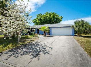 1262 Loma Ln, Englewood, FL 34224