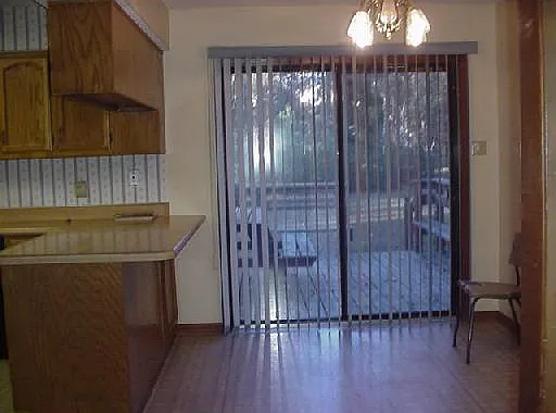 26 Silman Ave — Photo 5