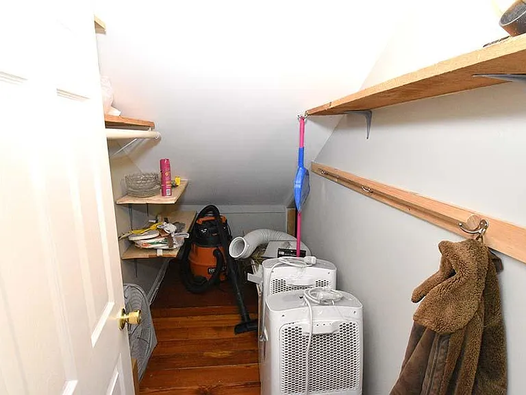 120 Main St #3 — Photo 21