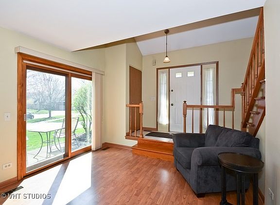 5th image of 1495 Queensgreen Ct #304