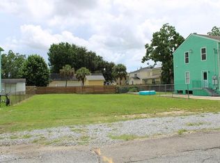 6017 Marigny St, New Orleans, LA 70122