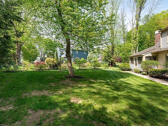 5th image of 499 Chadwick Rd