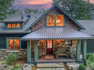 280 Point Of View Rd, Blue Ridge, GA 30513