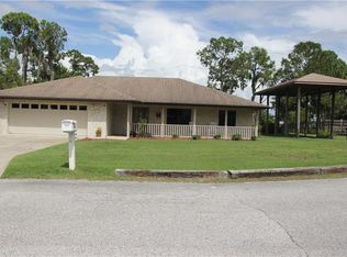 3724 Pine Cir, Lake Wales, FL 33898