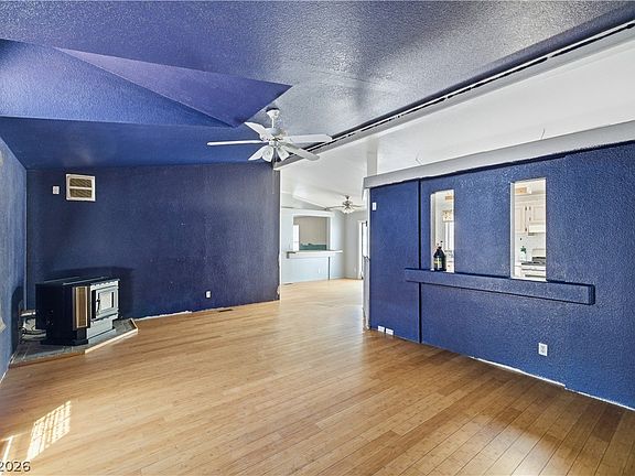 4th image of 710 Bunarch Rd