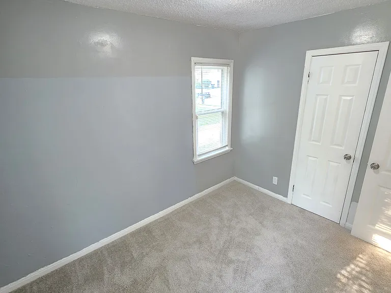 20145 Santa Barbara Dr — Photo 23