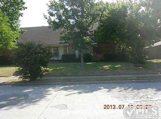 5910 Fawn Valley Ln, Rowlett, TX 75089