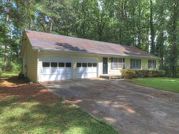 2nd image of 2105 Chaparral Dr