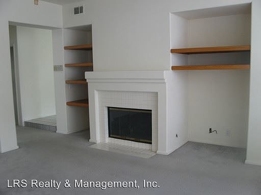 3rd image of 14640 Clearbrook Dr