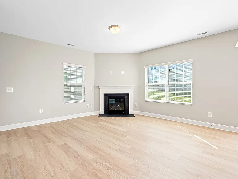 2275 Campbell Loop — Photo 13