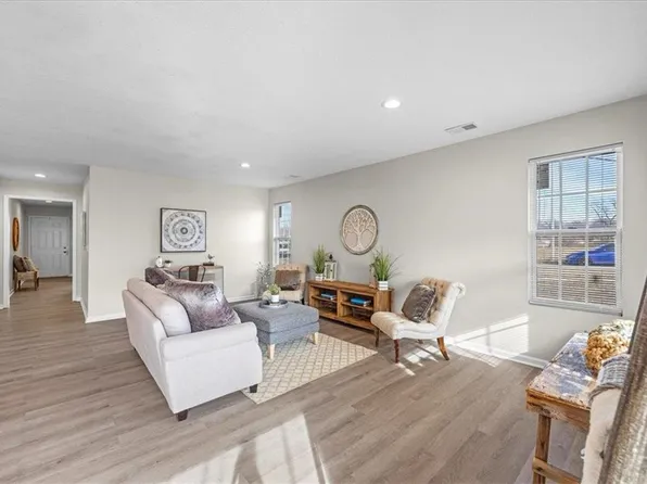 4542 Appleton Ave, Kansas City, MO 64133