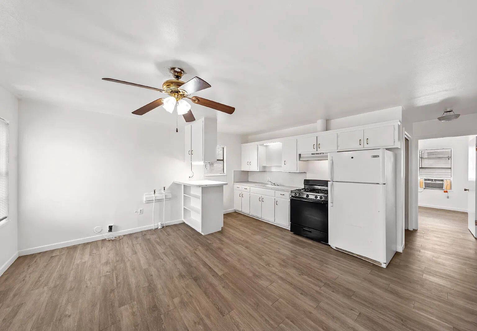 1 bed, 1.0 bath, 688 sqft, $800 — Photo 4