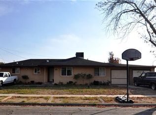 1731 W Weldon Ave, Fresno, CA 93705