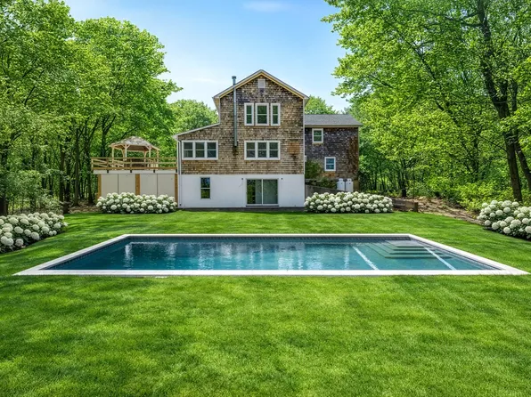 1286 Millstone Rd, Sag Harbor, NY 11963