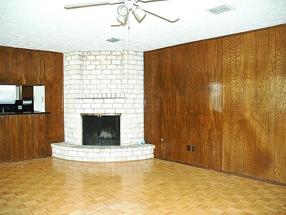 2nd image of 12111 Chessington Dr