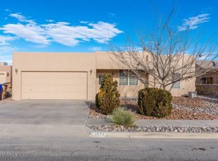 2672 Bearcat Dr, Las Cruces, NM 88001
