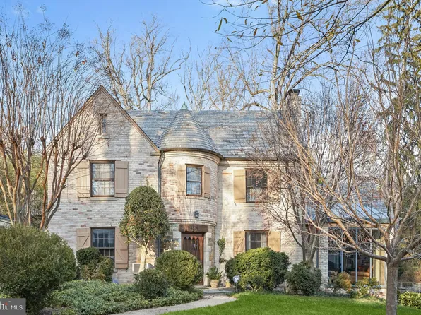 4509 Dexter St NW, Washington, DC 20007