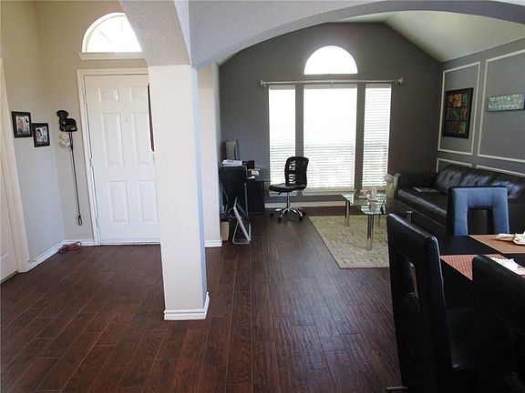 5th image of 7312 High Point Dr