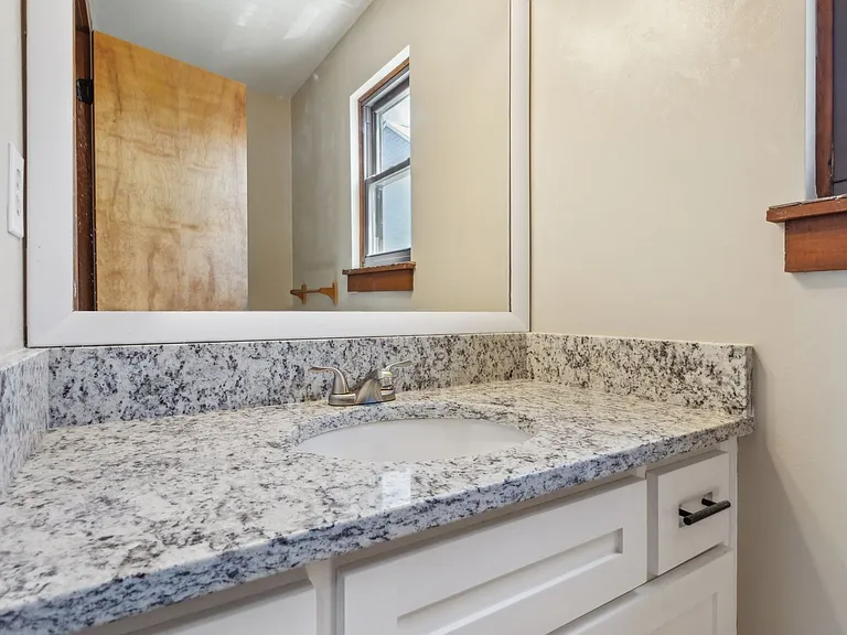2100 E Ocean View Ave #20 — Photo 24