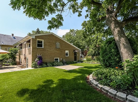 3rd image of 4503 Deyo Ave