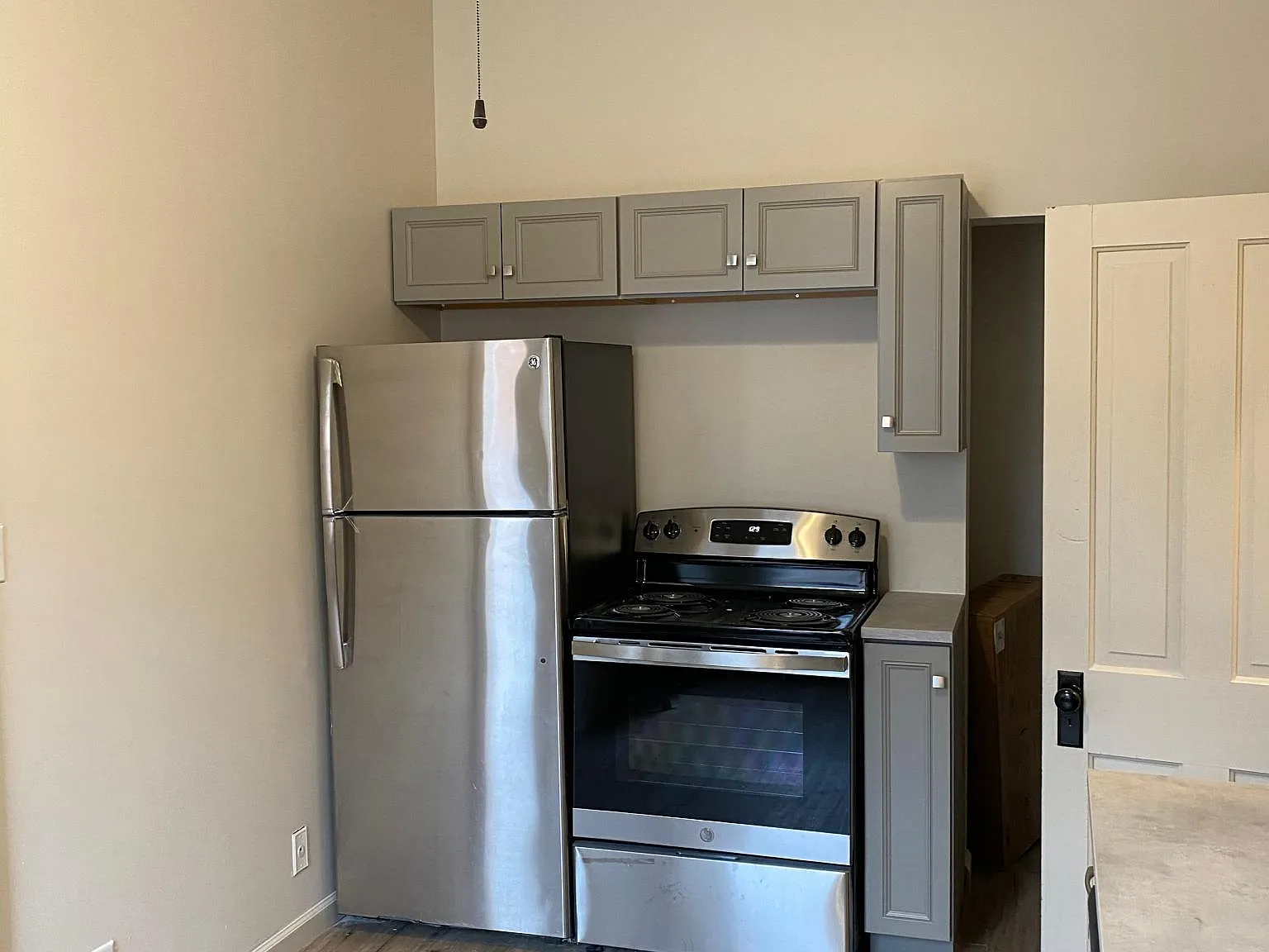 42 E Winter St — Photo 2
