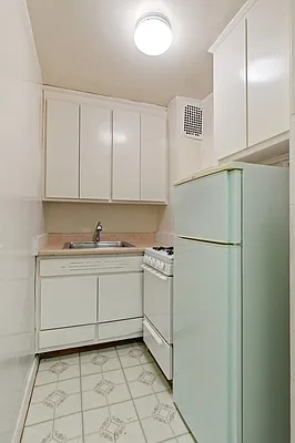 Sold by Corcoran | media 25