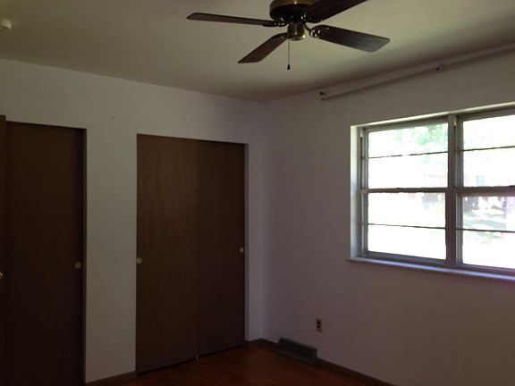 4th image of 13850 Evan Aire Dr