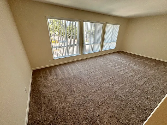 4680 Hamilton Ave — Photo 17