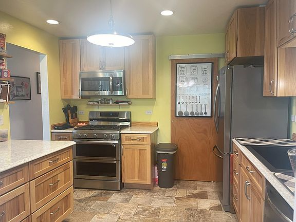2nd image of 1606 Brittany Ct APT B1