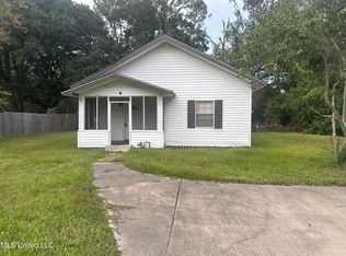 4415 Lynx Ave, Pascagoula, MS 39581