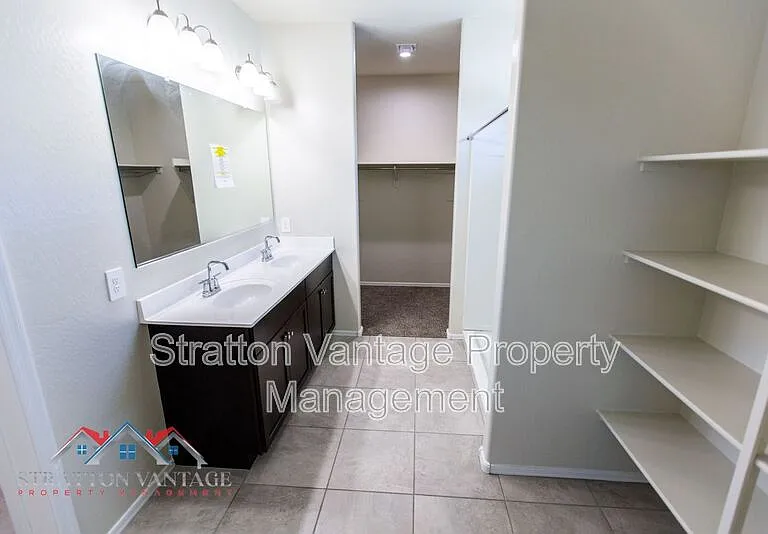 9385 E Orange Grove St — Photo 28