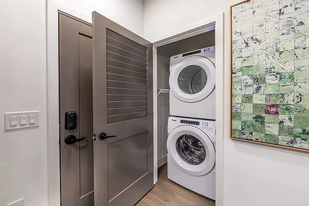 The Brynn Apartments — Photo 4