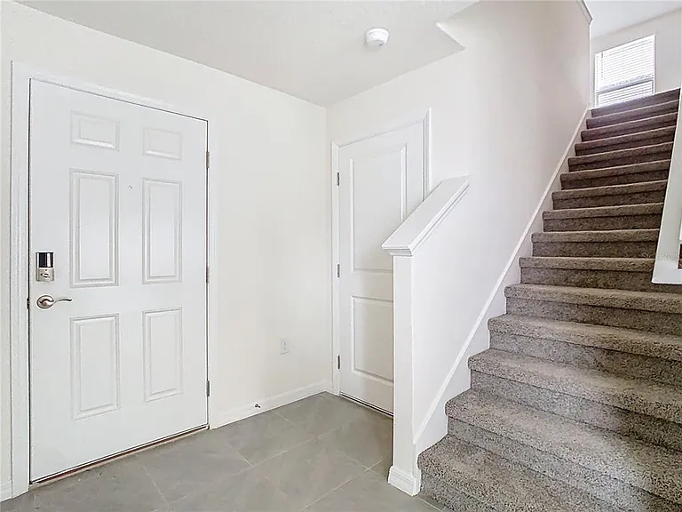 31017 Silver Stage Dr — Photo 4