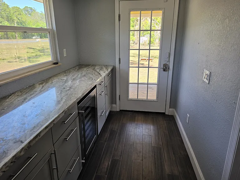 16215 SE Hawthorne Rd — Photo 21