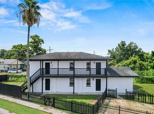 8800 Forshey, New Orleans, LA 70118