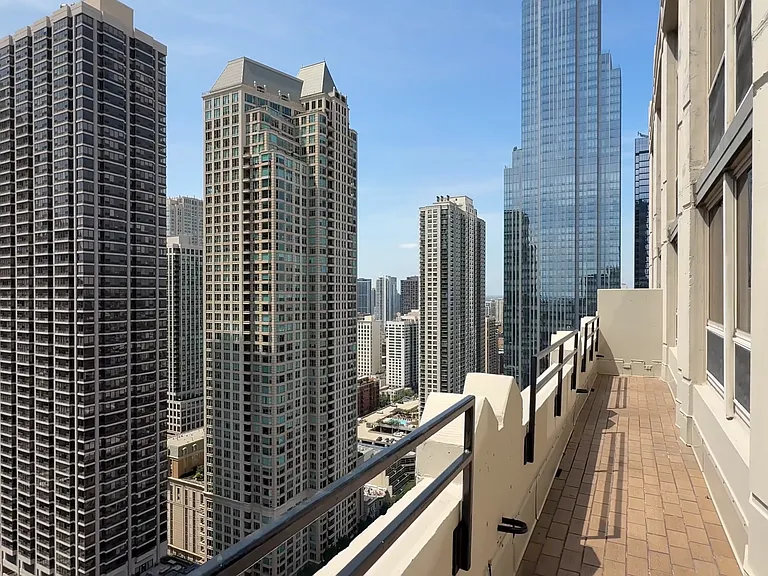 745 N Rush St #3203 — Photo 13