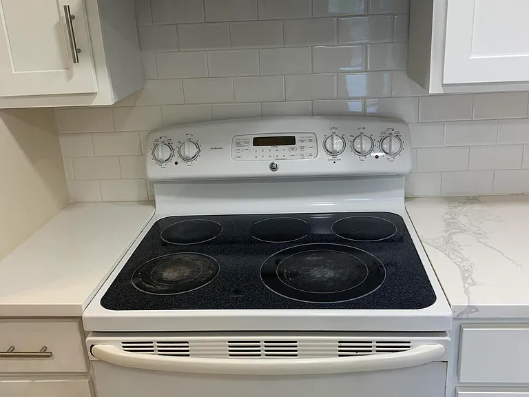 4364 NW 9th Ave #15-3B — Photo 7