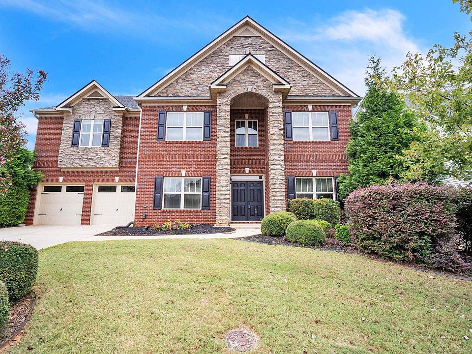 1st image of 160 Creek Shoals Dr