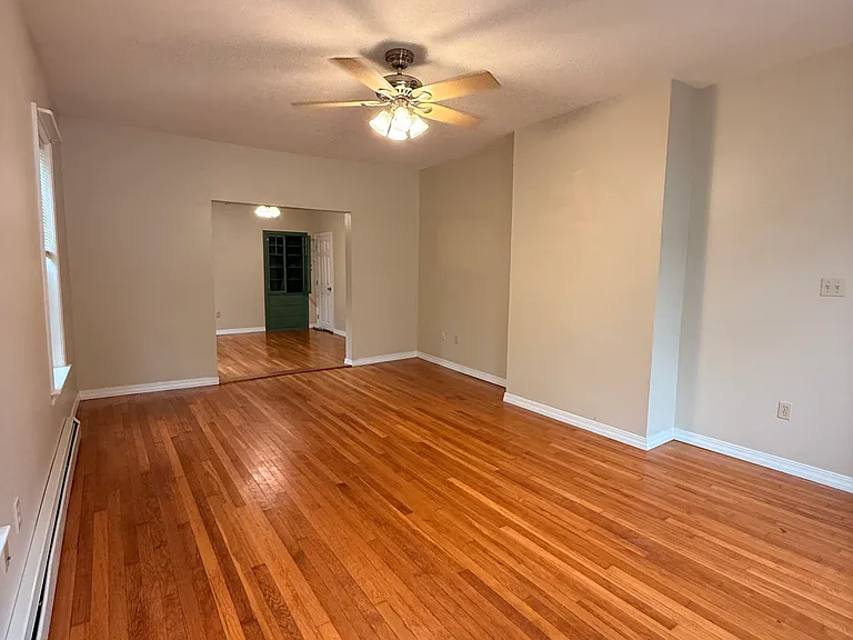 63 Maple St #102 — Photo 6