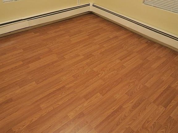 5th image of 412 North St APT 4