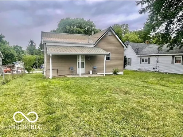 120 W Warren St, Mitchell, IN 47446
