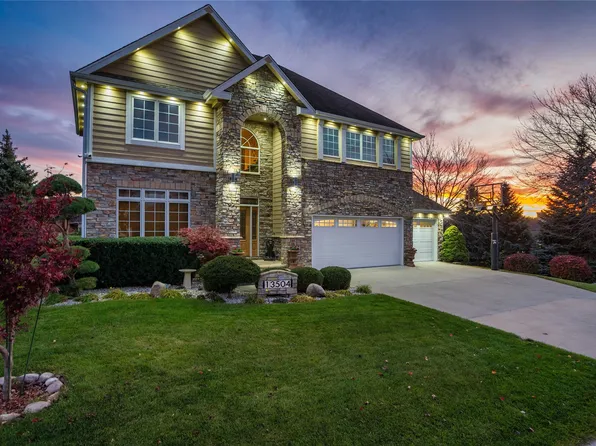 13504 Sheridan Ave, Urbandale, IA 50323